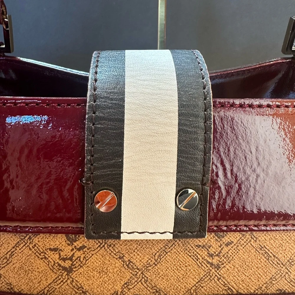 Rare L.A.M.B. Gwen Stefani "Kingston" Lipstick Tote + Stripped Cloth Bag - Picture 6 of 15